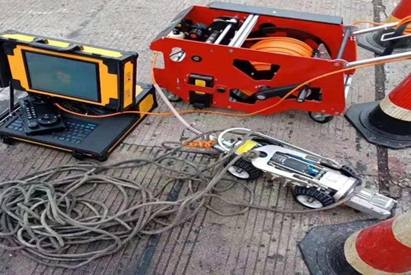 建德CCTV管道检测机器人